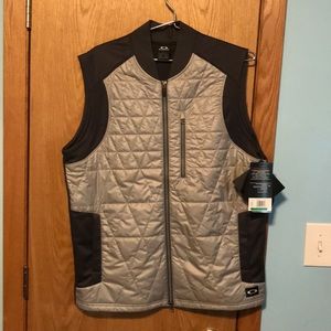 Oakley Golf Vest